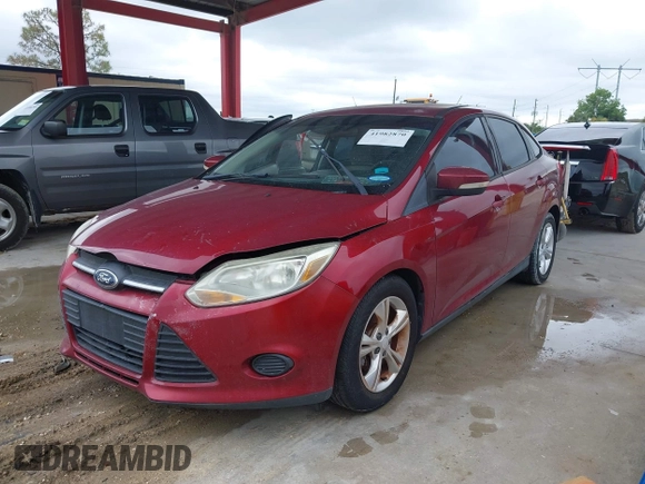 2013 Ford Focus SE with VIN 1FADP3F2XDL175065, listed as a IAAI auction lot 41982870 with 120,661 mi miles. Bid and sale history available at carsss.com. Image 2.