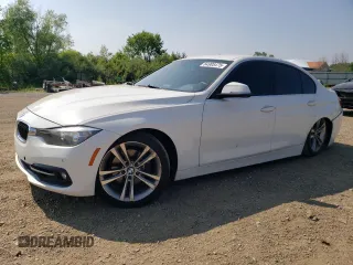 2017 BMW 3 Series 330i z VIN WBA8B9G3XHNU52387, wystawiony jako Copart lot #64905475 z przebiegiem 98 727 mil mil oraz Szkoda całkowita • Salvage title. Historia ofert i sprzedaży dostępna na DreamBid. Obrazek 1.