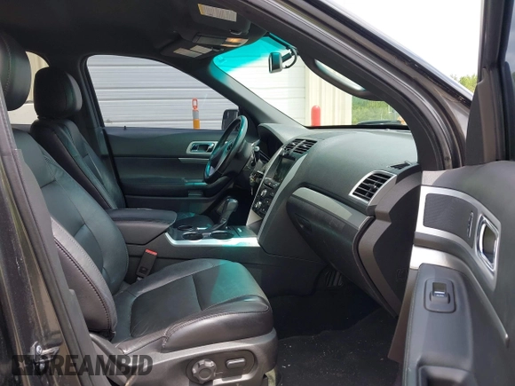 2015 Ford Explorer XLT with VIN 1FM5K7D87FGC58147, listed as a IAAI auction lot 42266992 with 164,195 mi miles and . Bid and sale history available at DreamBid. Image 5.