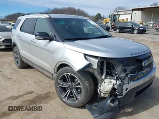 2013 Ford Explorer Sport with VIN 1FM5K8GT2DGC43798, listed as a IAAI auction lot 41673354 with 182,994 mi miles and . Bid and sale history available at carsss.com. Image 1.