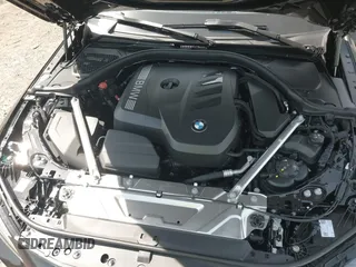 2025 BMW 4 Series 430i xDrive with VIN WBA53DB03SCT98773, listed as a IAAI auction lot 42061005 with 2,985 mi miles and . Bid and sale history available at carsss.com. Image 10.