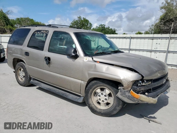 2002 Chevrolet Tahoe LS z VIN 1GNEC13V92R136479, wystawiony jako Copart lot #59803055 z przebiegiem 165 718 mil mil oraz Czysty tytuł • Clean title. Historia ofert i sprzedaży dostępna na DreamBid. Obrazek 4.