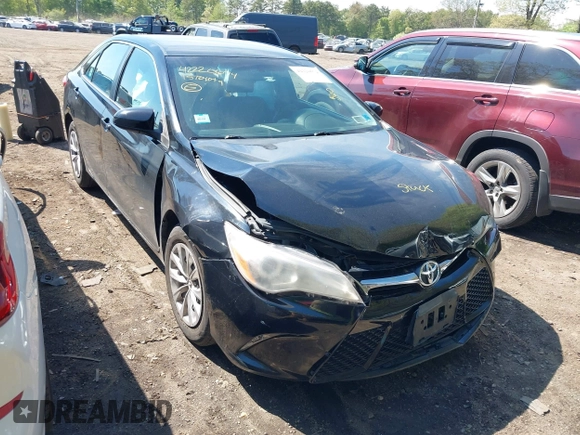 2015 Toyota Camry XLE z VIN 4T1BF1FK9FU985479, wystawiony jako IAAI lot #42220674 z przebiegiem 162 045 mil mil oraz . Historia ofert i sprzedaży dostępna na DreamBid. Obrazek 6.