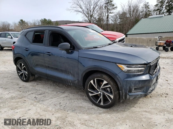 2022 Volvo XC40 R-Design with VIN YV4162UM6N2783586, listed as a Copart auction lot 51628425 with Not provided miles and Salvage title. Bid and sale history available at DreamBid. Image 4.