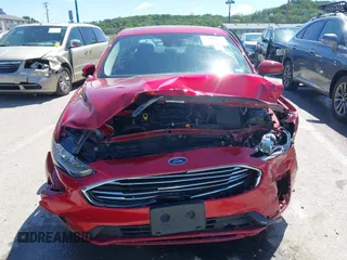 2020 Ford Fusion SE с VIN 3FA6P0HD9LR252627, выставлен на аукционе IAAI как лот 42316272 с пробегом 51 238 миль миль и . История ставок и продаж доступна на DreamBid. Изображение 11.