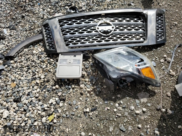 2017 Nissan Titan SL with VIN 1N6AA1E6XHN536129, listed as a Copart auction lot 60496415 with 132,269 mi miles and Salvage title. Bid and sale history available at DreamBid. Image 12.