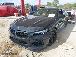 2020 BMW M8 with VIN WBSAE0C01LCD71085, listed as a IAAI auction lot 41432091 with 14,032 mi miles. Bid and sale history available at carsss.com. Image 2.