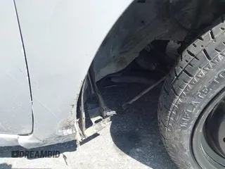 2020 Nissan Versa S z VIN 3N1CN8DVXLL882520, wystawiony jako IAAI lot #41896671 z przebiegiem 57 925 mil mil oraz . Historia ofert i sprzedaży dostępna na DreamBid. Obrazek 6.