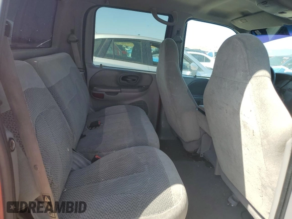 2001 Ford F-150 XLT with VIN 1FTRW07W71KE22482, listed as a Copart auction lot 62546815 with 218,501 mi miles and Clean title. Bid and sale history available at DreamBid. Image 10.