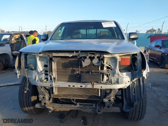 2006 Toyota Tacoma PreRunner with VIN 5TETU62N66Z288578, listed as a IAAI auction lot 41621029 with NaN miles. Bid and sale history available at carsss.com. Image 13.