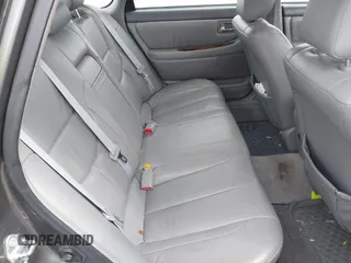 2004 Toyota Avalon XL with VIN 4T1BF28B14U380288, listed as a IAAI auction lot 42228778 with 321,988 mi miles and . Bid and sale history available at carsss.com. Image 8.