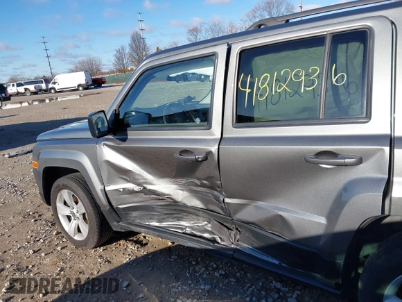 2013 Jeep Patriot Latitude with VIN 1C4NJPFA1DD169521, listed as a IAAI auction lot 41812936 with 133,088 mi miles. Bid and sale history available at carsss.com. Image 14.