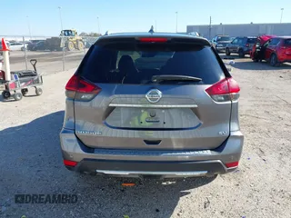 2020 Nissan Rogue S z VIN 5N1AT2MT7LC713875, wystawiony jako IAAI lot #41758058 z przebiegiem 46 529 mil mil oraz . Historia ofert i sprzedaży dostępna na DreamBid. Obrazek 17.