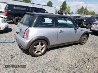 2006 MINI Hardtop with VIN WMWRC33546TK70683, listed as a Copart auction lot 54929365 with 109,484 mi miles and Salvage title. Bid and sale history available at DreamBid. Image 3.