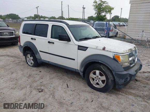 2007 Dodge Nitro SXT with VIN 1D8GT28K27W551689, listed as a IAAI auction lot 41914488 with 194,443 mi miles. Bid and sale history available at carsss.com. Image 1.
