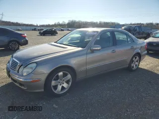 2006 Mercedes-Benz E 500 z VIN WDBUF70J56A898646, wystawiony jako Copart lot #45155405 z przebiegiem 226 319 mil mil oraz Czysty tytuł • Clean title. Historia ofert i sprzedaży dostępna na DreamBid. Obrazek 1.