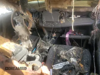 2018 Toyota RAV4 XLE z VIN 2T3RFREV4JW767488, wystawiony jako Copart lot #78574824 z przebiegiem Nie podano mil oraz Nie do naprawy • Non repairable. Historia ofert i sprzedaży dostępna na DreamBid. Obrazek 8.