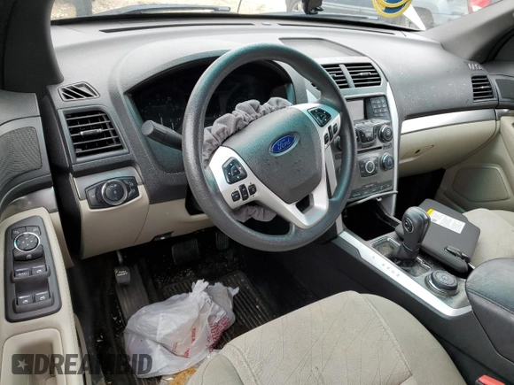 2012 Ford Explorer z VIN 1FMHK8B82CGA37105, wystawiony jako Copart lot #43415835 z przebiegiem Nie podano mil oraz Szkoda całkowita • Salvage title. Historia ofert i sprzedaży dostępna na DreamBid. Obrazek 8.