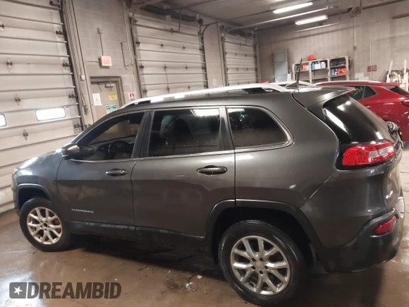 2017 Jeep Cherokee Latitude with VIN 1C4PJMCB6HW648564, listed as a IAAI auction lot 41987580 with 67,024 mi miles. Bid and sale history available at carsss.com. Image 14.