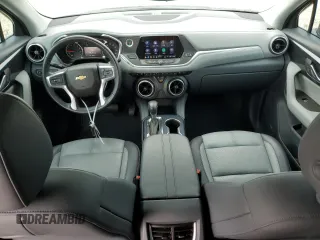 2019 Chevrolet Blazer z VIN 3GNKBDRS0KS682489, wystawiony jako Copart lot #51121105 z przebiegiem 38 549 mil mil oraz Szkoda całkowita • Salvage title. Historia ofert i sprzedaży dostępna na DreamBid. Obrazek 8.