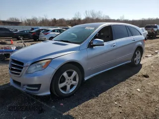 2011 Mercedes-Benz R-Class R 350 with VIN 4JGCB6FE2BA116550, listed as a Copart auction lot 46595215 with 175,376 mi miles and Clean Title. Bid and sale history available at carsss.com. Image 1.