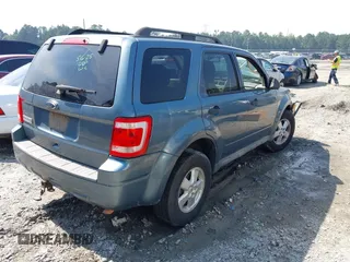 2010 Ford Escape XLT с VIN 1FMCU9D74AKB50014, выставлен на аукционе IAAI как лот 42273459 с пробегом Не указан миль и . История ставок и продаж доступна на DreamBid. Изображение 4.
