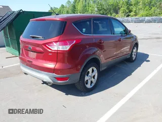 2015 Ford Escape SE with VIN 1FMCU0G72FUC31709, listed as a IAAI auction lot 42135657 with 157,952 mi miles. Bid and sale history available at carsss.com. Image 4.