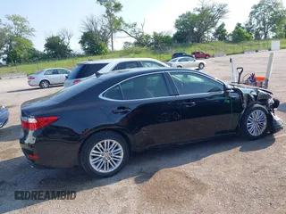2013 Lexus ES 250 z VIN JTHBK1GG7D2077209, wystawiony jako IAAI lot #42435416 z przebiegiem 60 452 mil mil oraz . Historia ofert i sprzedaży dostępna na DreamBid. Obrazek 14.