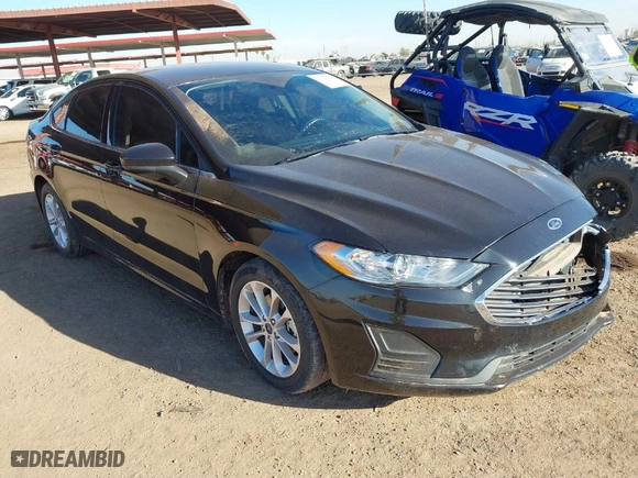2020 Ford Fusion SE with VIN 3FA6P0HD8LR145827, listed as a IAAI auction lot 41652279 with 66,741 mi miles. Bid and sale history available at carsss.com. Image 1.