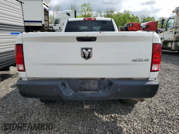 2018 Ram 2500 Tradesman with VIN 3C6UR5HJ4JG288501, listed as a Copart auction lot 52816565 with 128,905 mi miles and Clean title. Bid and sale history available at DreamBid. Image 6.