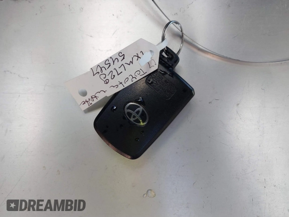 2017 Toyota RAV4 XLE with VIN JTMWFREV9HJ128521, listed as a IAAI auction lot 41658054 with 106,788 mi miles and . Bid and sale history available at DreamBid. Image 11.