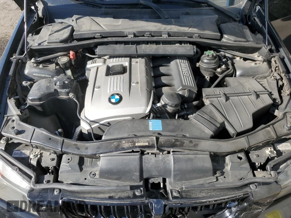 2006 BMW 3 Series 325i with VIN WBAVB13506PT13902, listed as a Copart auction lot 52562805 with 129,745 mi miles and Salvage Title. Bid and sale history available at carsss.com. Image 11.