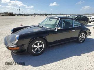 1975 Porsche 911 with VIN 9115202267, listed as a Copart auction lot 75863884 with 61,298 mi miles and Salvage title. Bid and sale history available at DreamBid. Image 1.