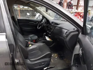 2019 Nissan Rogue SL with VIN 5N1AT2MT1KC775867, listed as a IAAI auction lot 41154065 with 127,465 mi miles and . Bid and sale history available at DreamBid. Image 5.