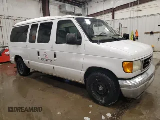 2003 Ford Econoline Passenger XL with VIN 1FMRE11LX3HB62226, listed as a Copart auction lot 45860925 with 308,385 mi miles and Non repairable. Bid and sale history available at DreamBid. Image 4.