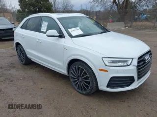 2017 Audi Q3 Prestige z VIN WA1GCCFS7HR011966, wystawiony jako IAAI lot #41690688 z przebiegiem 130 987 mil mil oraz . Historia ofert i sprzedaży dostępna na DreamBid. Obrazek 1.
