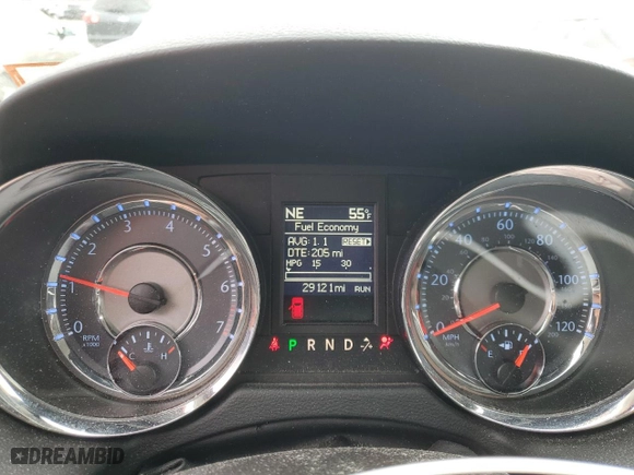 2015 Chrysler Town & Country Touring-L with VIN 2C4RC1CG6FR583685, listed as a Copart auction lot 46886605 with 29,121 mi miles and Salvage Title. Bid and sale history available at carsss.com. Image 9.