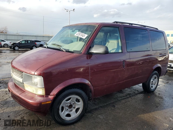2004 Chevrolet Astro with VIN 1GNDM19X04B114559, listed as a Copart auction lot 42587645 with 212,760 mi miles and Salvage Title. Bid and sale history available at carsss.com. Image 1.