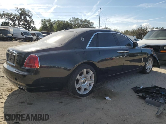 2012 Rolls-Royce Ghost z VIN SCA664S57CUX50671, wystawiony jako Copart lot #84172874 z przebiegiem Nie podano mil oraz Szkody całkowita. Historia ofert i sprzedaży dostępna na DreamBid. Obrazek 3.