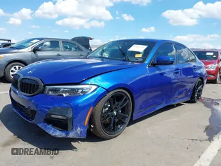 2020 BMW 3 Series 330i с VIN 3MW5R1J07L8B39937, выставлен на аукционе IAAI как лот 42407215 с пробегом 54 611 миль миль и . История ставок и продаж доступна на DreamBid. Изображение 17.