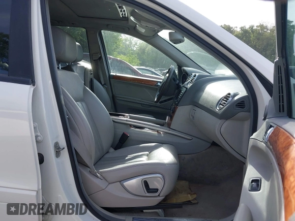 2006 Mercedes-Benz M 350 with VIN 4JGBB86E56A109010, listed as a IAAI auction lot 42236038 with Not Provided miles and . Bid and sale history available at DreamBid. Image 5.
