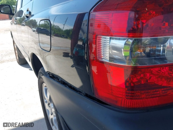2006 Toyota Highlander w/3rd Row with VIN JTEEP21A760159574, listed as a IAAI auction lot 41935237 with 151,787 mi miles. Bid and sale history available at carsss.com. Image 13.