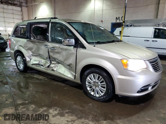 2013 Chrysler Town & Country Limited with VIN 2C4RC1GG0DR695275, listed as a Copart auction lot 49401005 with 182,802 mi miles and Clean Title. Bid and sale history available at carsss.com. Image 4.