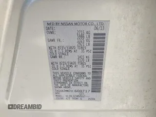 2014 Nissan Pathfinder SV z VIN 5N1AR2MM2EC600717, wystawiony jako IAAI lot #42335010 z przebiegiem 116 887 mil mil oraz . Historia ofert i sprzedaży dostępna na DreamBid. Obrazek 9.