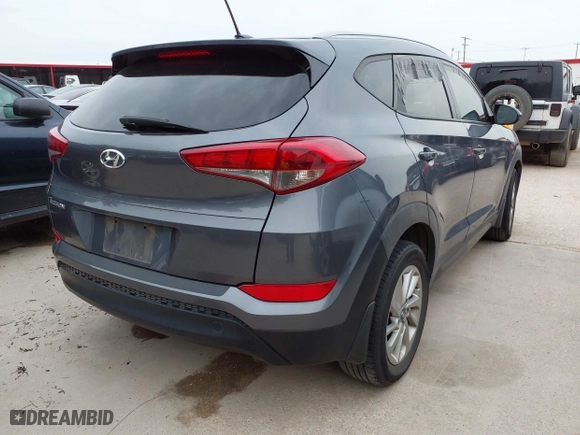 2016 Hyundai Tucson SE with VIN KM8J33A47GU128524, listed as a IAAI auction lot 42078880 with 147,227 mi miles. Bid and sale history available at carsss.com. Image 4.