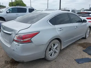 2015 Nissan Altima S with VIN 1N4AL3AP4FC581542, listed as a IAAI auction lot 42144435 with 147,698 mi miles and . Bid and sale history available at DreamBid. Image 4.