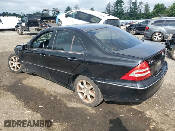2007 Mercedes-Benz C 280 Luxury z VIN WDBRF92H77F900669, wystawiony jako Copart lot #64204535 z przebiegiem 148 412 mil mil oraz Szkoda całkowita • Salvage title. Historia ofert i sprzedaży dostępna na DreamBid. Obrazek 2.