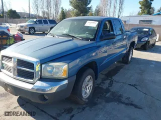 2005 Dodge Dakota SLT with VIN 1D7HE48K85S218934, listed as a IAAI auction lot 41514011 with 122,063 mi miles. Bid and sale history available at carsss.com. Image 6.