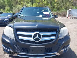 2014 Mercedes-Benz GLK 350 with VIN WDCGG8JB0EG196345, listed as a IAAI auction lot 42203554 with 115,152 mi miles and . Bid and sale history available at DreamBid. Image 6.