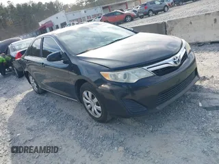2013 Toyota Camry L with VIN 4T1BF1FK5DU258935, listed as a IAAI auction lot 40843873 with 167,866 mi miles. Bid and sale history available at carsss.com. Image 1.